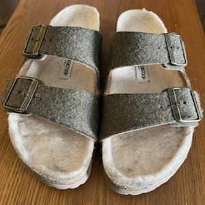 Birkenstock Arizona lamb footbed sandal size 38